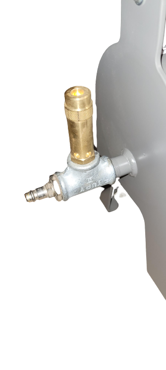 detail raccord rapide d un epurateur air comprime de 2500 litres minutes